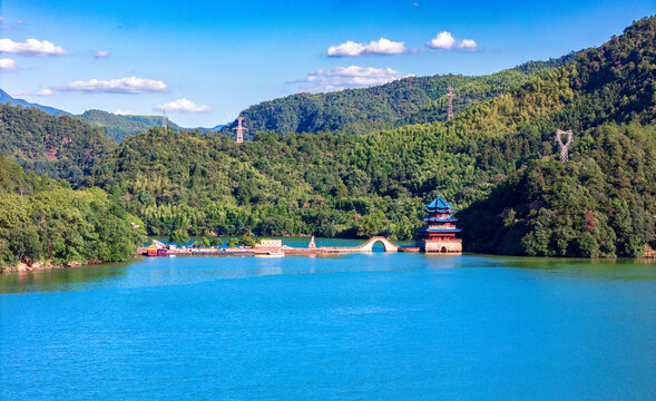 杭州市桐庐县富春江小三峡风光