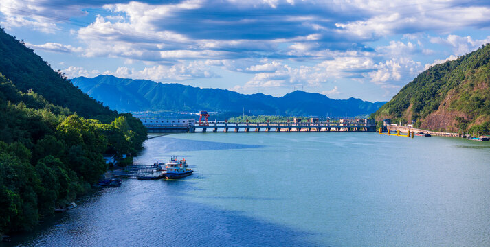 杭州市桐庐县富春江小三峡风光