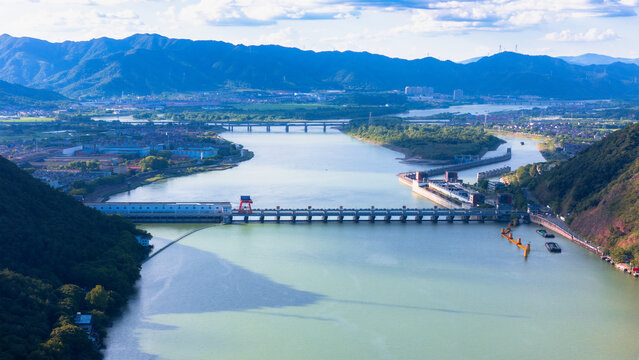 杭州市桐庐县富春江小三峡风光