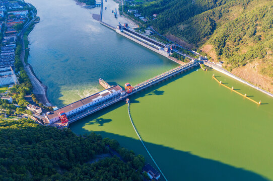 杭州市桐庐县富春江小三峡风光