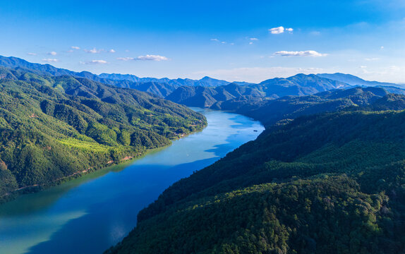 杭州市桐庐县富春江小三峡风光