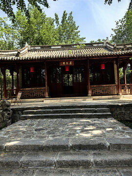 古雅中式亭阁庭院景致