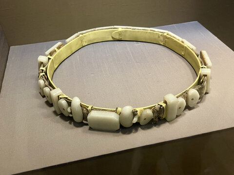 古代精美玉石元代曹氏古墓出土和田玉腰带