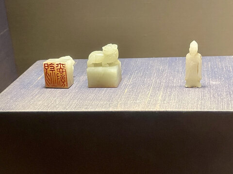 明代白玉印小玉人古代精美玉雕文物三件