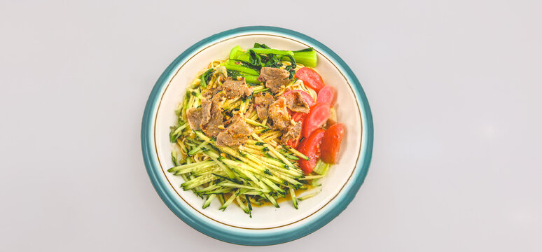 牛肉凉拌面