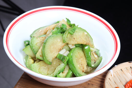 青椒青茄子