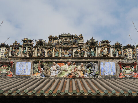 岭南建筑陈家祠建筑屋顶雕刻装饰