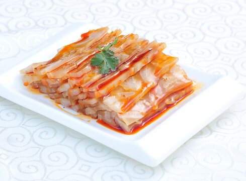 美味红油凉拌猪皮冻