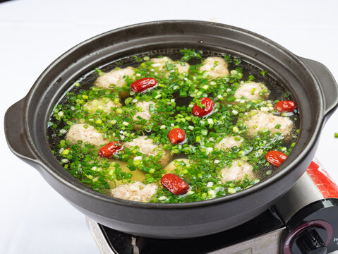 红枣鲜肉丸汤