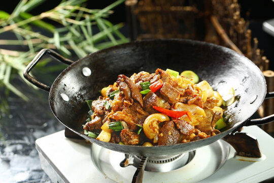 干锅狗肉羊肉