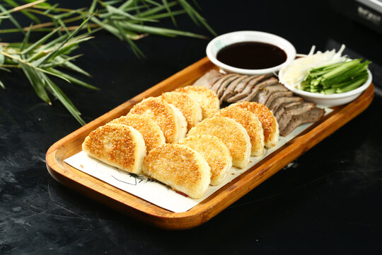 薄饼牛肉