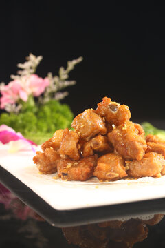 金沙蒜香骨