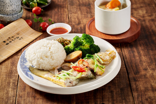 黄花鱼饭