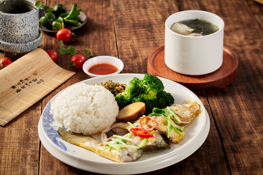 黄花鱼饭