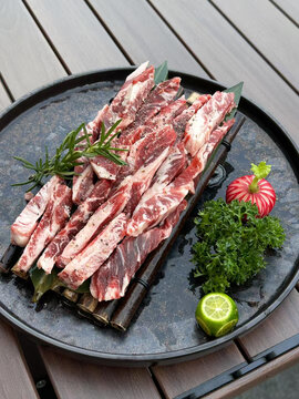 现切鲜牛肉