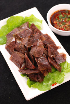 蘸汁牛腱