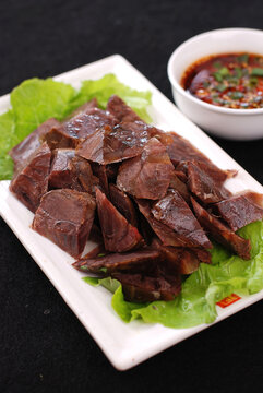 蘸汁牛腱