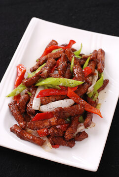 黑椒炒牛肉