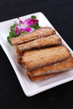 酥香五味带鱼