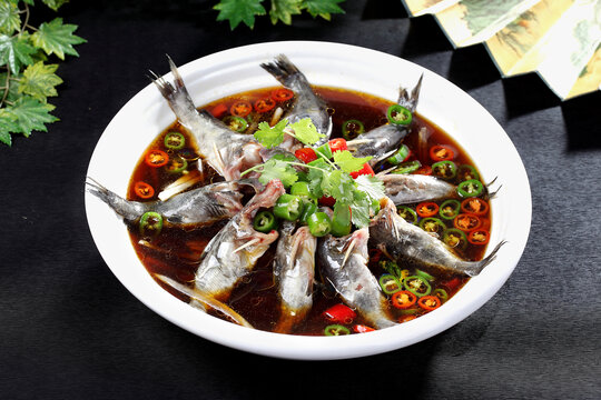 鲜椒黄辣丁