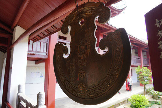 九江永修真如寺古建中的精美木质装饰物