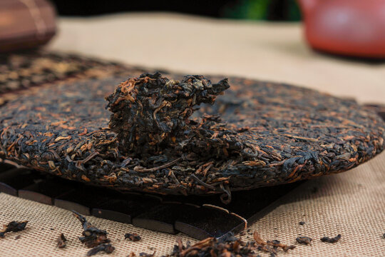 班章一云南骏胜号普洱熟茶茶饼