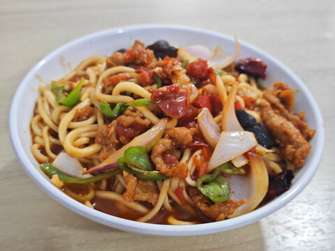 过油肉炒面