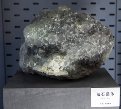 萤石晶体