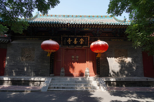古寺崇善寺门前景致
