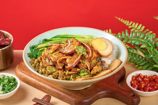 炒猪头肉盖饭