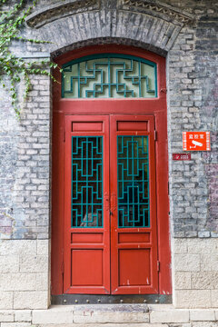 中式古建筑民居园林雕花木门窗
