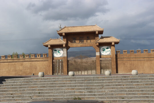 中式古朴大门建筑景观