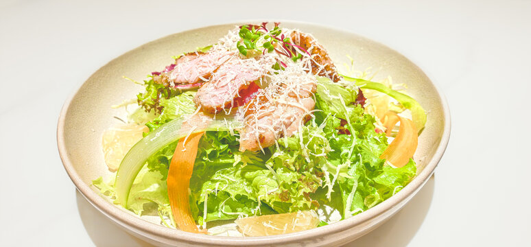 烤鸡肉柚子沙拉