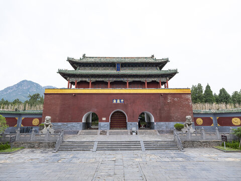 嵩山中岳庙