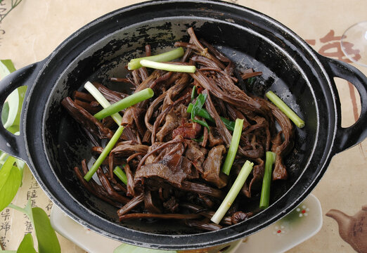 砂锅干豆角美味诱人