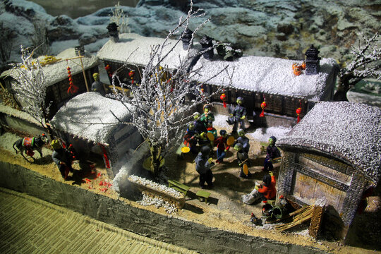 雪中小镇民俗生活微场景