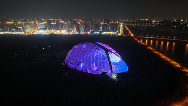 青岛东方伊甸园夜景