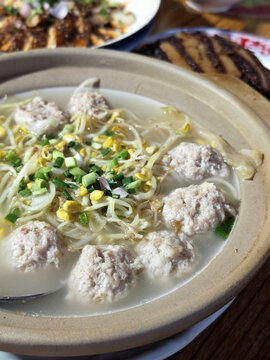 豆芽丸子