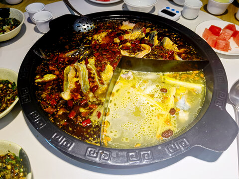 鱼肉火锅