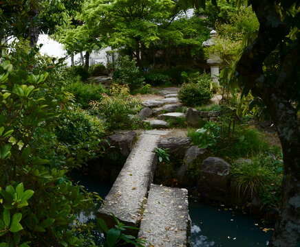 石桥
