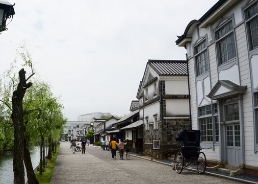 item.picName