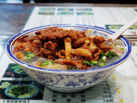 美味酥肉豆腐脑