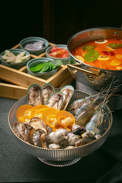 丰盛海鲜火锅食材组合