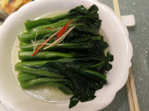 白灼菜心