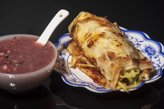 鸡蛋灌饼