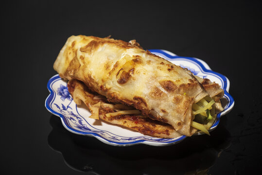 土豆鸡蛋灌饼