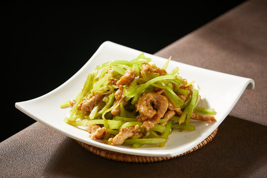 尖椒肉丝