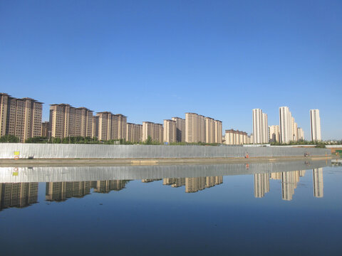 湖景房