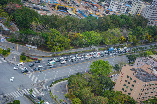 城市道路拥堵俯瞰景象
