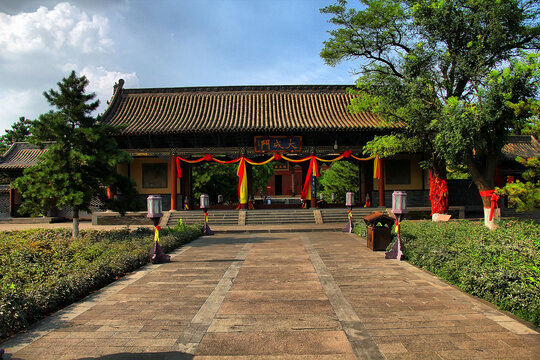 中式古建筑大成门景观